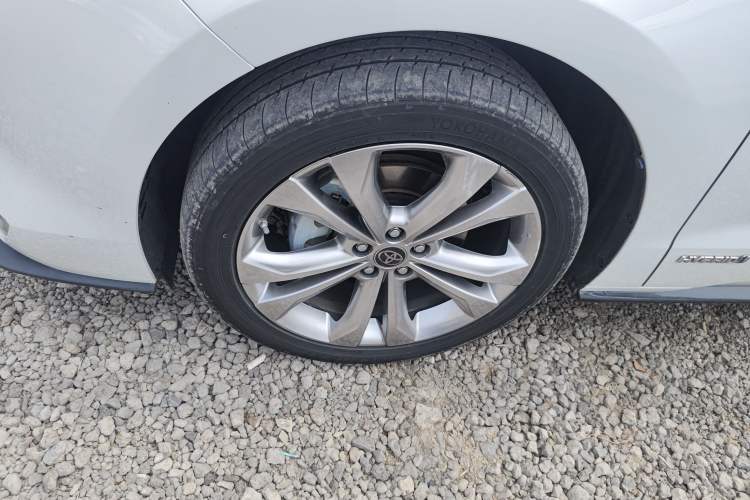 Used Toyota SIENNA 2021 2.5L Hybrid Ultimate Edition Exterior 4