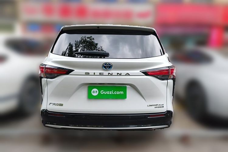 Used Toyota SIENNA 2021 2.5L Hybrid Ultimate Edition Exterior 4