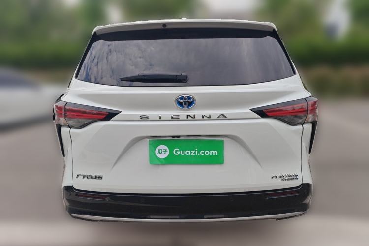 Used Toyota SIENNA 2021 2.5L Hybrid Platinum Edition Exterior 4
