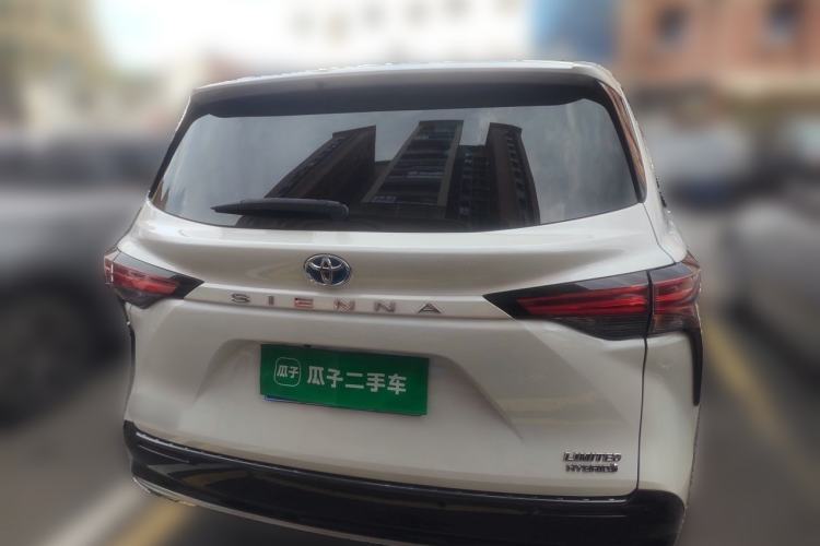 Used Toyota SIENNA 2021 2.5L Hybrid Premium Edition Exterior 4