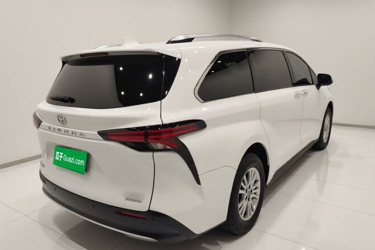 Used Toyota SIENNA 2021 2.5L Hybrid Premium Edition Exterior 5