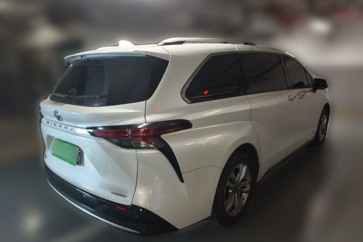 Used Toyota SIENNA 2021 2.5L Hybrid Ultimate Edition Exterior 5