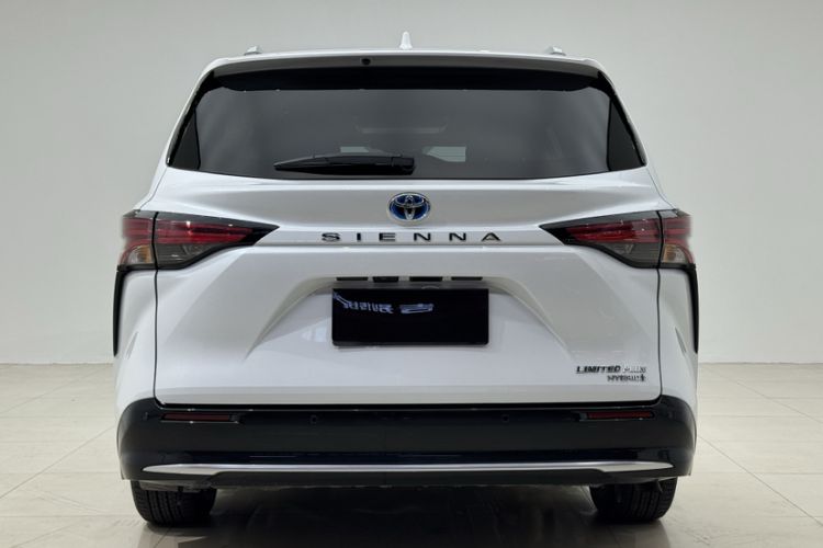 Used Toyota SIENNA 2021 2.5L Hybrid Ultimate Edition Exterior 5