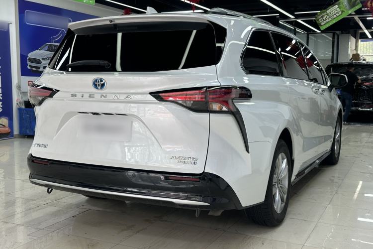 Used Toyota SIENNA 2021 2.5L Hybrid Platinum Edition Exterior 5
