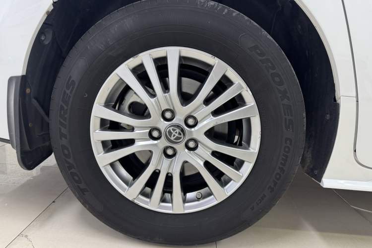 Used Toyota SIENNA 2021 2.5L Hybrid Comfort Edition Exterior 6