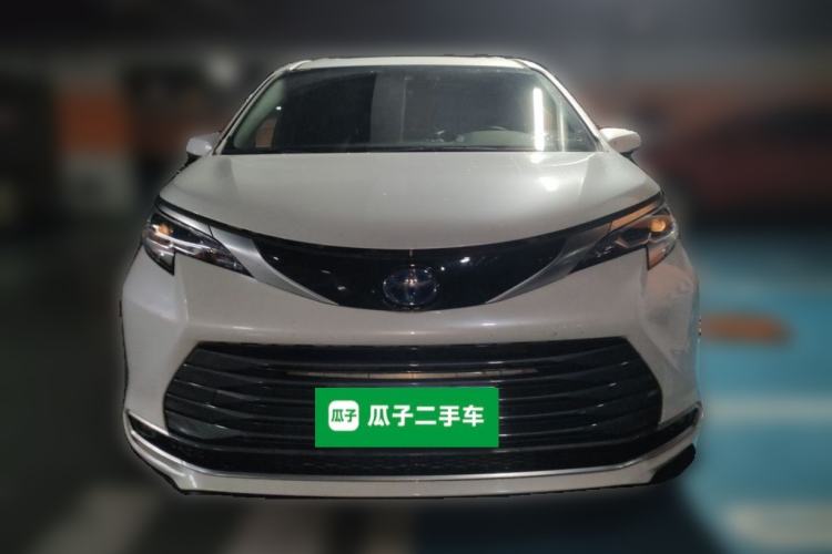 Used Toyota SIENNA 2021 2.5L Hybrid Ultimate Edition Front