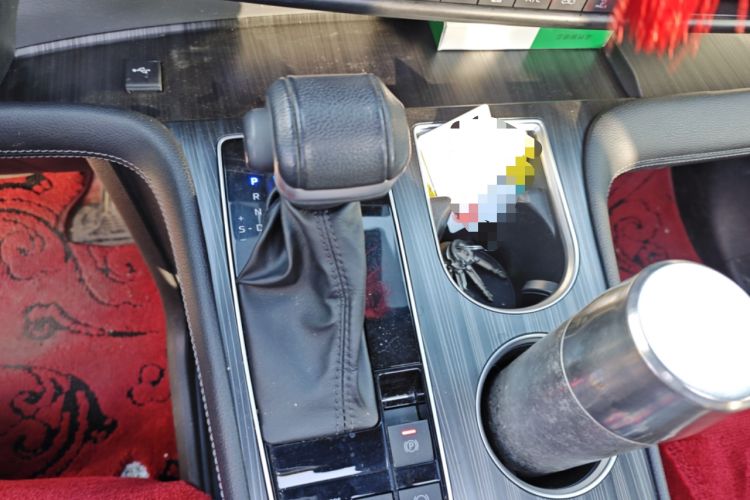 Used Toyota SIENNA 2021 2.5L Hybrid Ultimate Edition Gear Lever