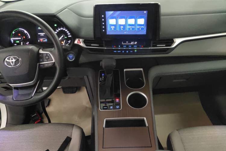 Used Toyota SIENNA 2021 2.5L Hybrid Comfort Edition Gear Lever