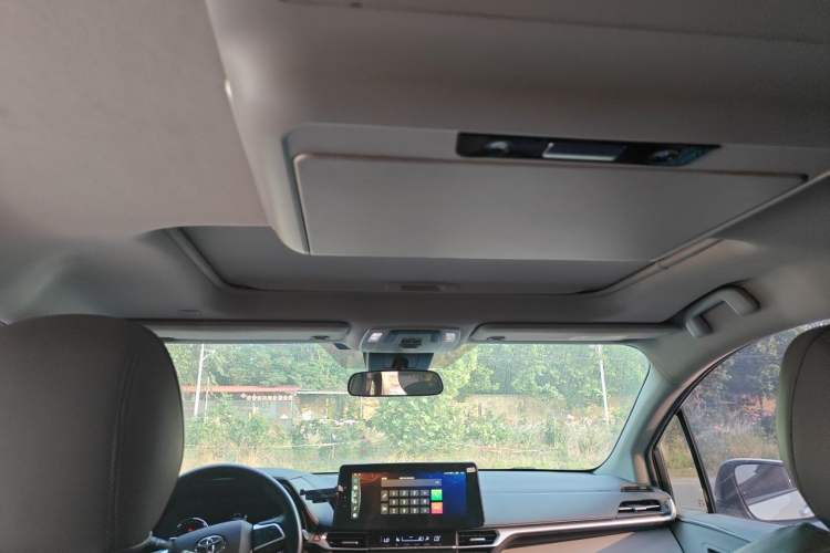 Used Toyota SIENNA 2021 2.5L Hybrid Luxury Welfare Edition Headliner