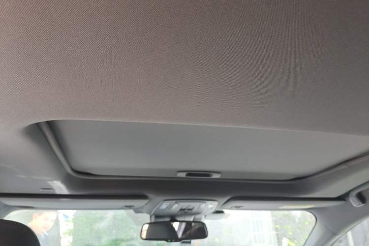Used Toyota SIENNA 2021 2.5L Hybrid Ultimate Edition Headliner
