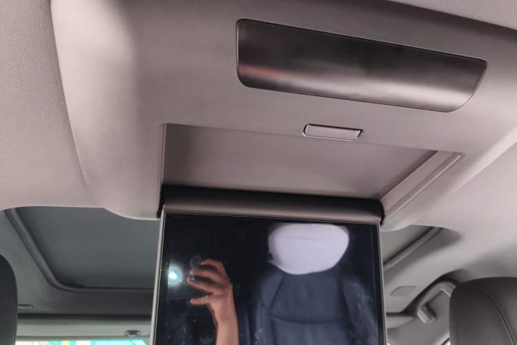 Used Toyota SIENNA 2021 2.5L Hybrid Platinum Edition Headliner
