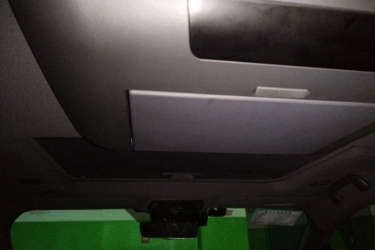 Used Toyota SIENNA 2021 2.5L Hybrid Platinum Edition Headliner
