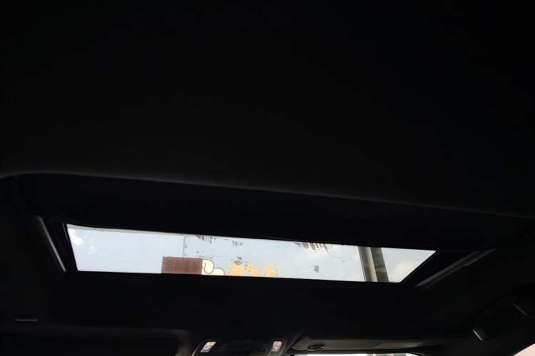 Used Toyota SIENNA 2021 2.5L Hybrid Premium Edition Headliner