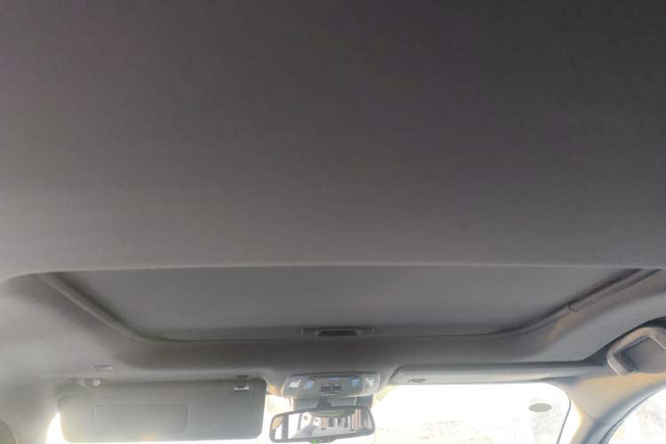 Used Toyota SIENNA 2021 2.5L Hybrid Ultimate Edition Headliner