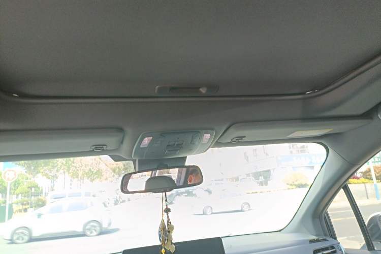 Used Toyota SIENNA 2021 2.5L Hybrid Premium Edition Headliner