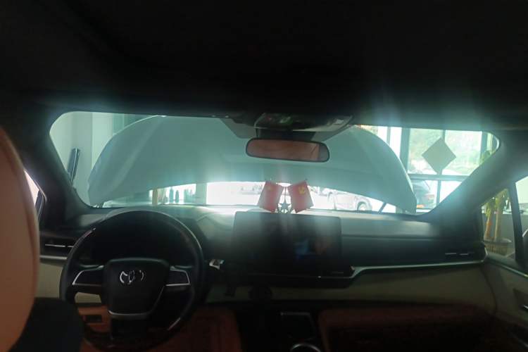 Used Toyota SIENNA 2021 2.5L Hybrid Comfort Edition Headliner
