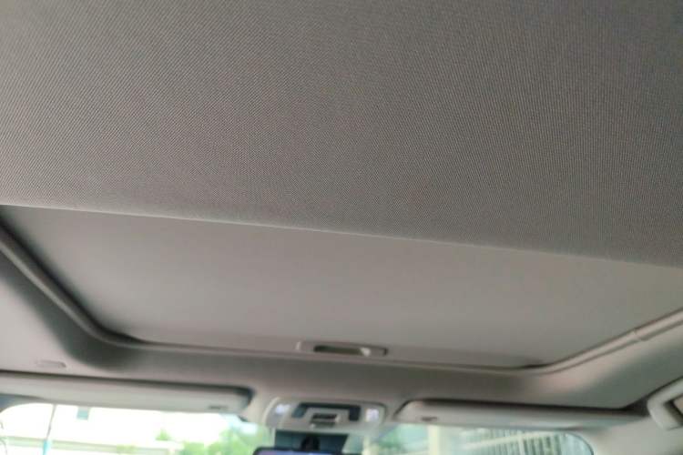 Used Toyota SIENNA 2021 2.5L Hybrid Comfort Edition Headliner