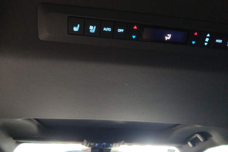 Used Toyota SIENNA 2021 2.5L Hybrid Premium Edition Headliner