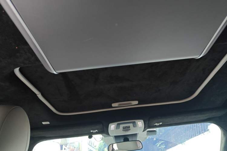 Used Toyota SIENNA 2021 2.5L Hybrid Comfort Edition Headliner