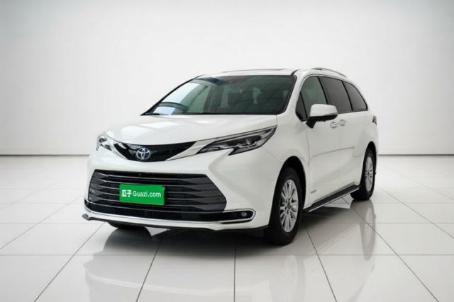 Used Toyota SIENNA 2021 2.5L Hybrid Premium Edition