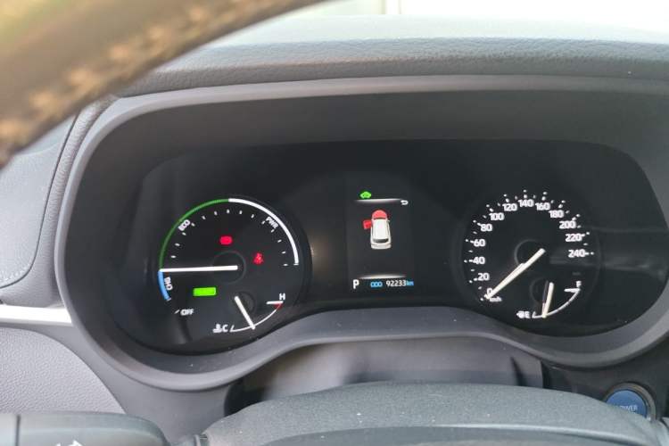 Used Toyota SIENNA 2021 2.5L Hybrid Premium Edition Instrument Cluster