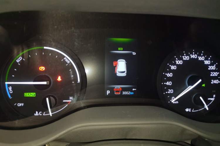 Used Toyota SIENNA 2021 2.5L Hybrid Comfort Edition Instrument Cluster