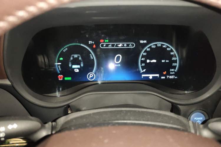 Used Toyota SIENNA 2021 2.5L Hybrid Platinum Edition Instrument Cluster