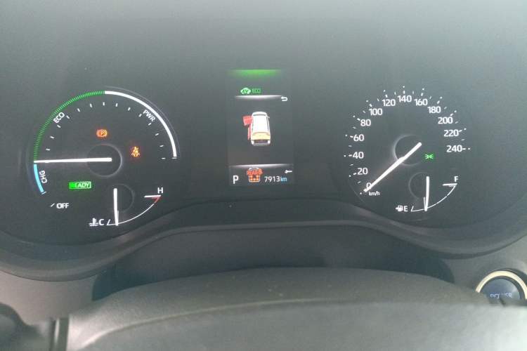 Used Toyota SIENNA 2021 2.5L Hybrid Premium Edition Instrument Cluster