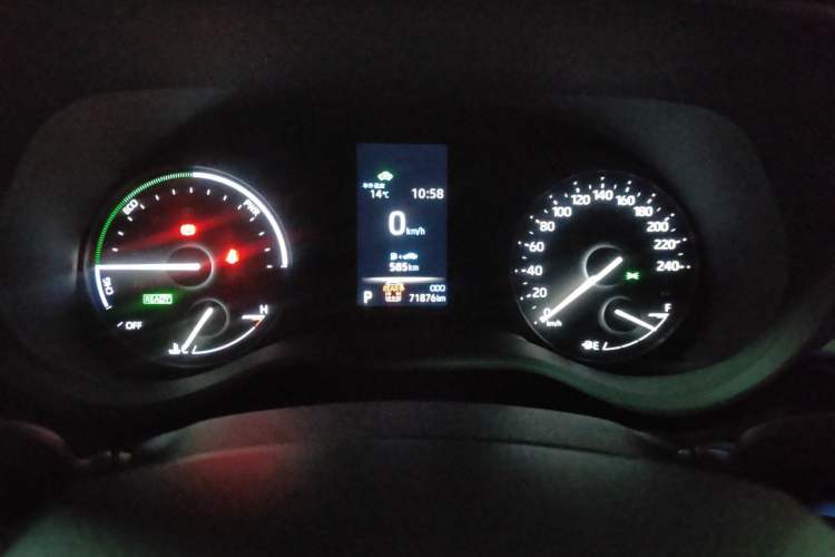 Used Toyota SIENNA 2021 2.5L Hybrid Premium Edition Instrument Cluster