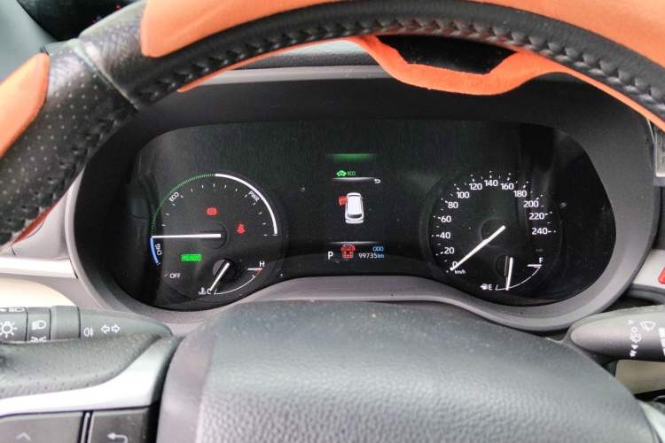 Used Toyota SIENNA 2021 2.5L Hybrid Premium Edition Instrument Cluster