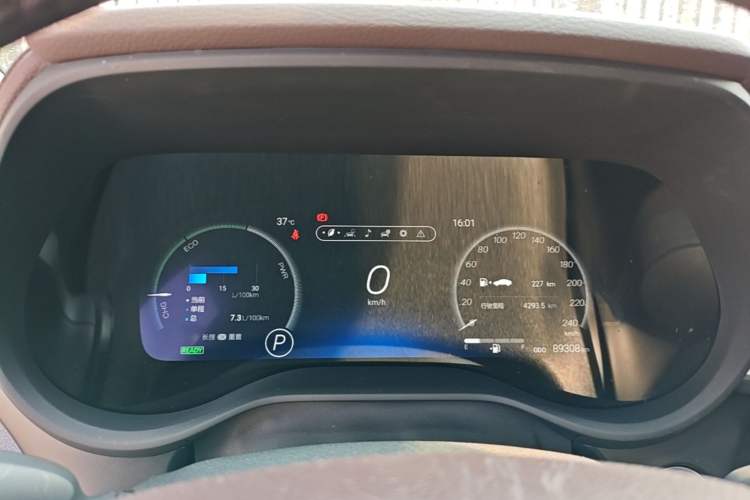 Used Toyota SIENNA 2021 2.5L Hybrid Platinum Edition Instrument Cluster