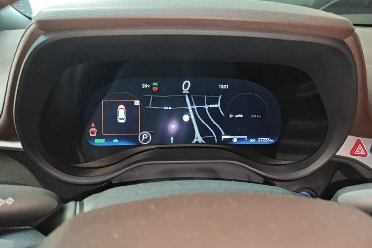 Used Toyota SIENNA 2021 2.5L Hybrid Platinum Edition Instrument Cluster