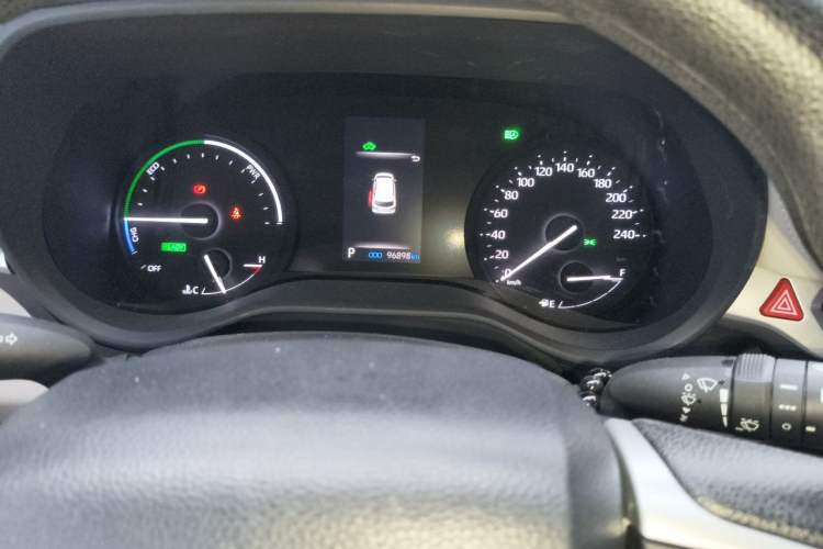 Used Toyota SIENNA 2021 2.5L Hybrid Comfort Edition Instrument Cluster