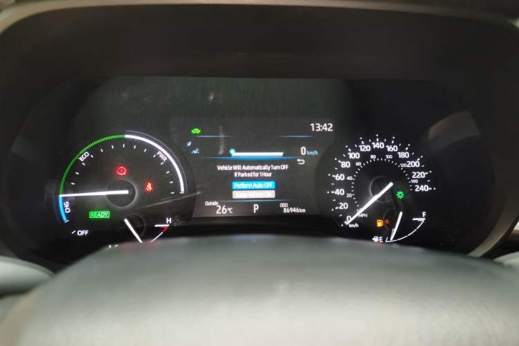 Used Toyota SIENNA  Instrument Cluster