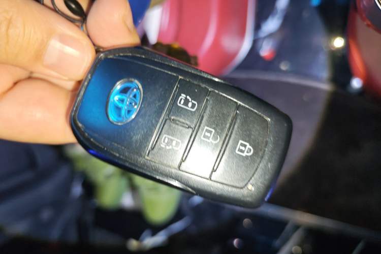 Used Toyota SIENNA 2021 2.5L Hybrid Comfort Edition Interior 1