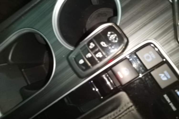 Used Toyota SIENNA 2021 2.5L Hybrid Premium Edition Interior 1