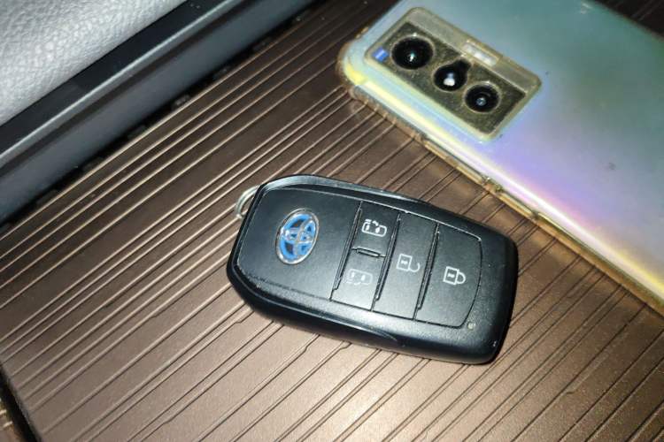Used Toyota SIENNA 2021 2.5L Hybrid Comfort Edition Interior 1