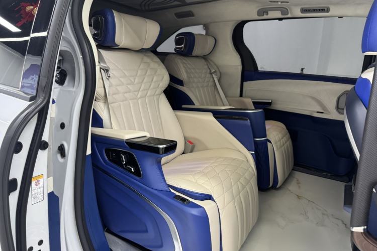 Used Toyota SIENNA 2021 2.5L Hybrid Comfort Edition Interior 11