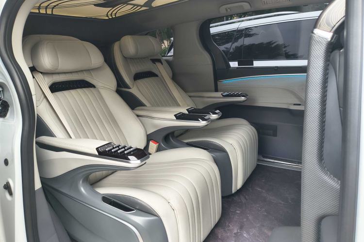 Used Toyota SIENNA 2021 2.5L Hybrid Comfort Edition Interior 12