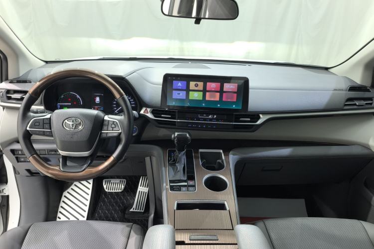 Used Toyota SIENNA 2021 2.5L Hybrid Comfort Edition Interior 5