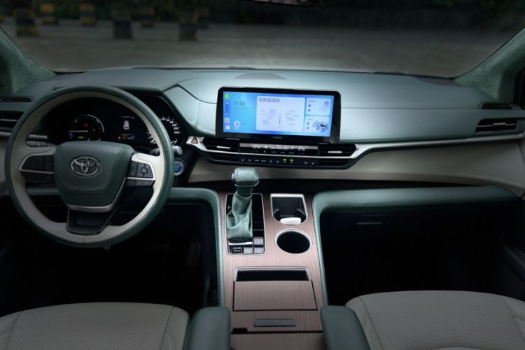 Used Toyota SIENNA 2021 2.5L Hybrid Comfort Edition Interior 6