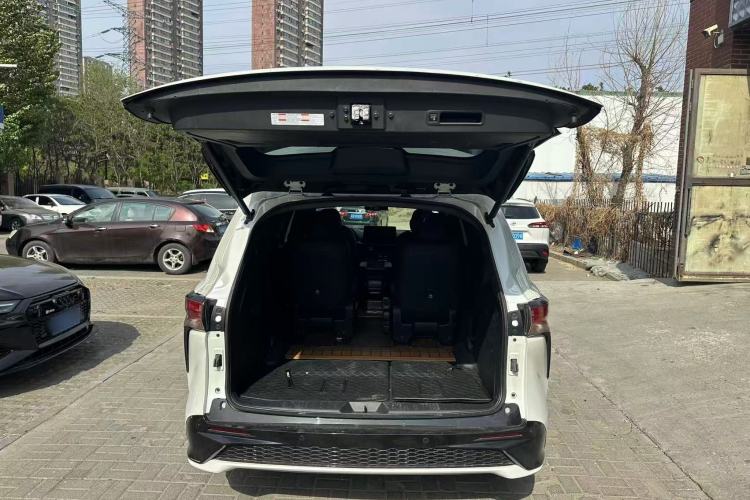 Used Toyota SIENNA 2021 2.5L Hybrid Ultimate Edition Interior 7