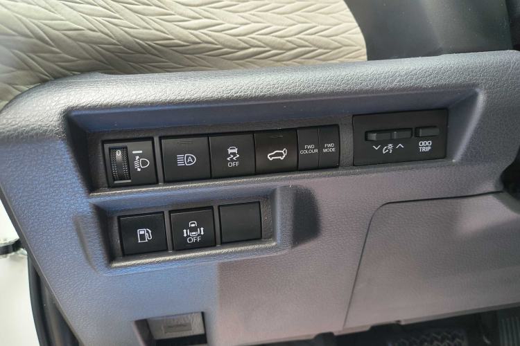 Used Toyota SIENNA 2021 2.5L Hybrid Comfort Edition Interior 9