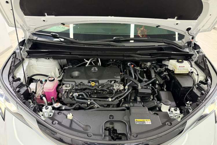 Used Toyota SIENNA 2021 2.5L Hybrid Ultimate Edition Interior 9