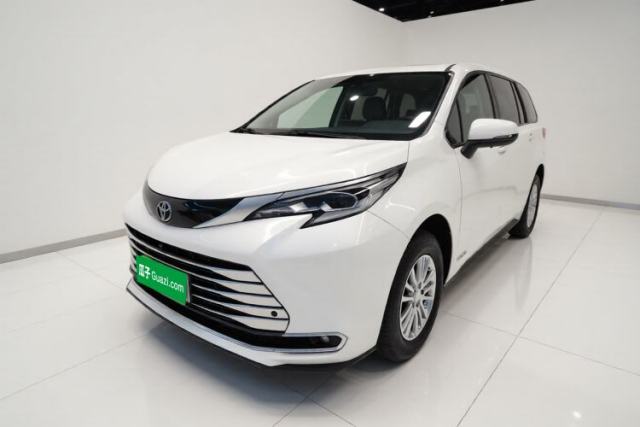 Used Toyota SIENNA 2021 2.5L Hybrid Luxury Edition
