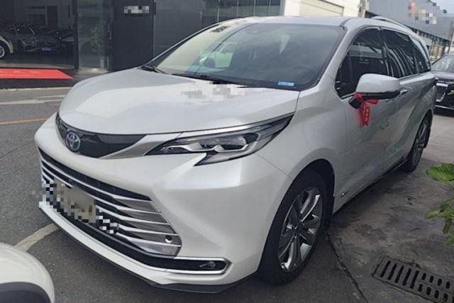 Used Toyota SIENNA 2021 2.5L Hybrid Platinum Edition