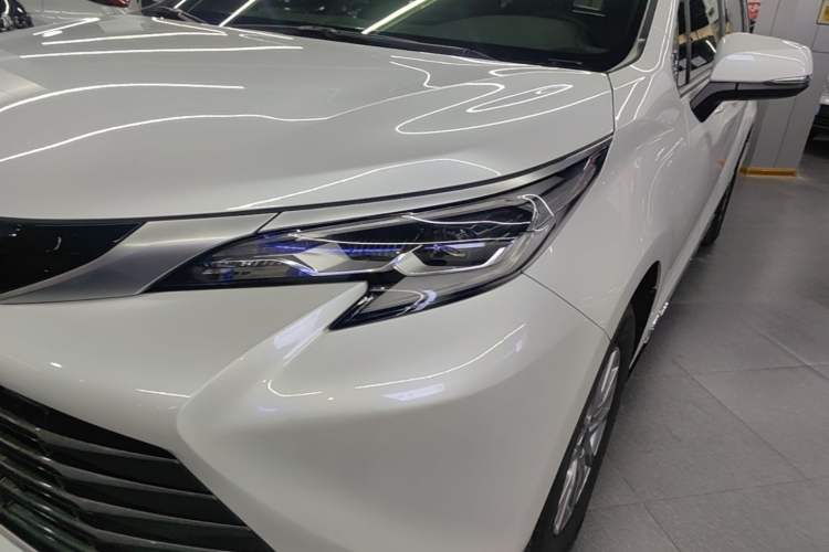 Used Toyota SIENNA 2021 2.5L Hybrid Premium Edition Left Front Headlight