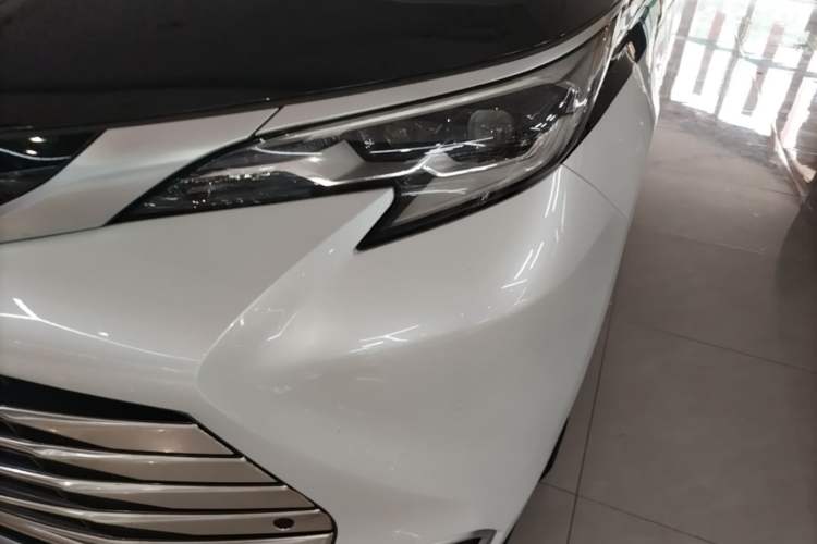 Used Toyota SIENNA 2021 2.5L Hybrid Luxury Edition Left Front Headlight
