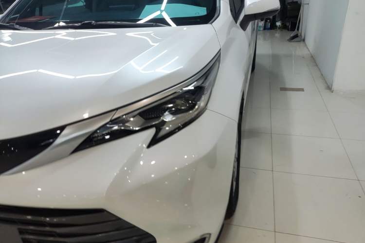 Used Toyota SIENNA 2021 2.5L Hybrid Luxury Edition Left Front Headlight