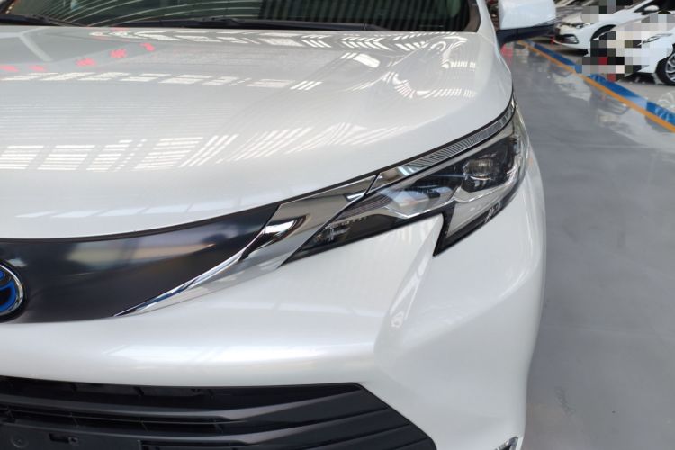 Used Toyota SIENNA 2021 2.5L Hybrid Comfort Edition Left Front Headlight
